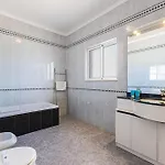 Chilling In House Retreat By Algarve Golden Villa